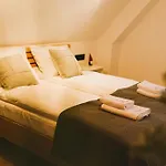 Kacik Na Dolinie *